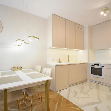 Premium Black&white By Lookap Познань