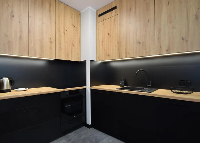 Premium Black&white By Lookap Apartment *